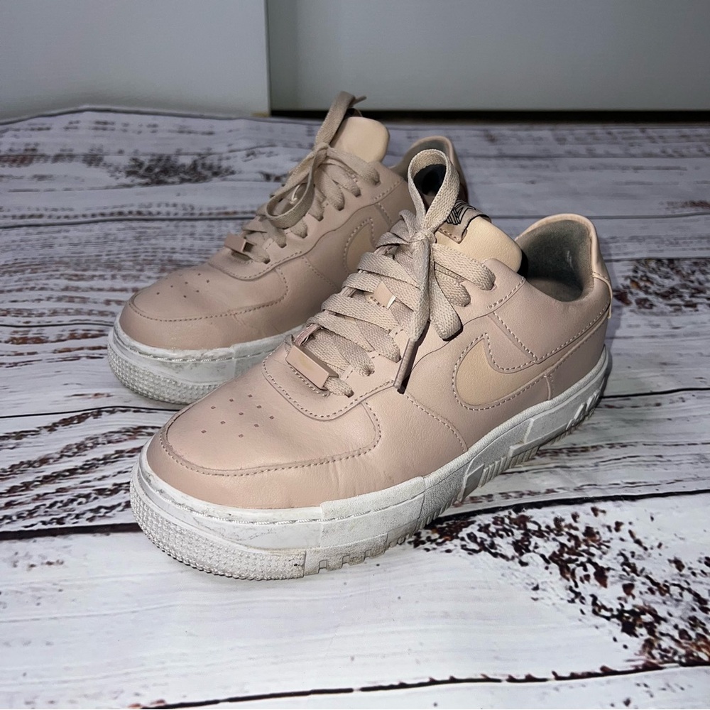 NIKE Air Force 1 Pixel Beige Pink